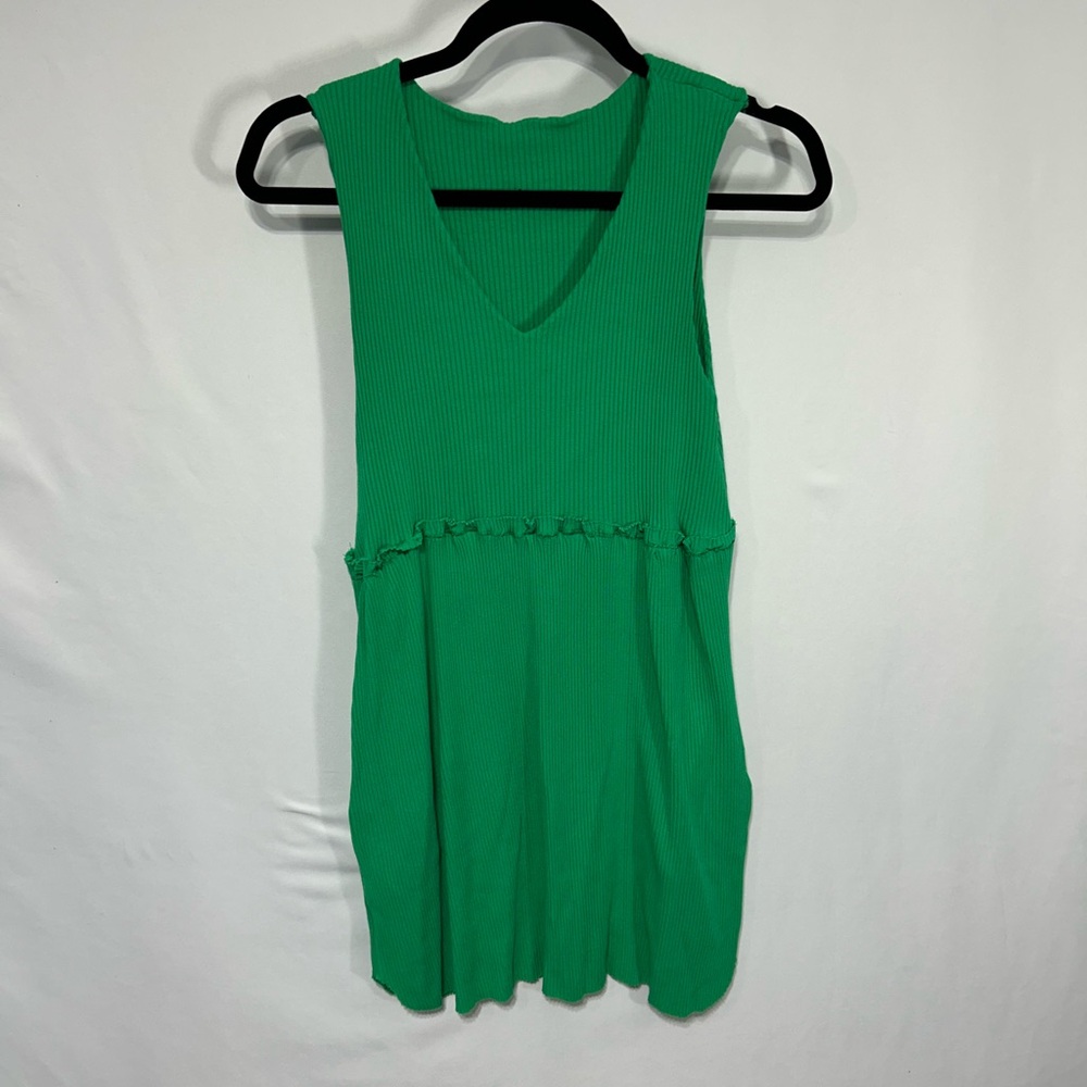 Green Sleeveless Women's Top